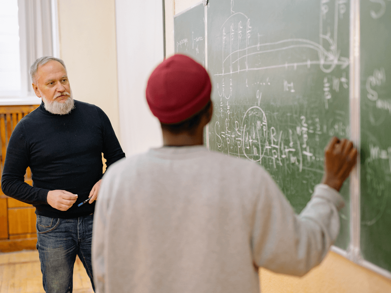 Какво всъщност научават учениците, когато учителят сбърка